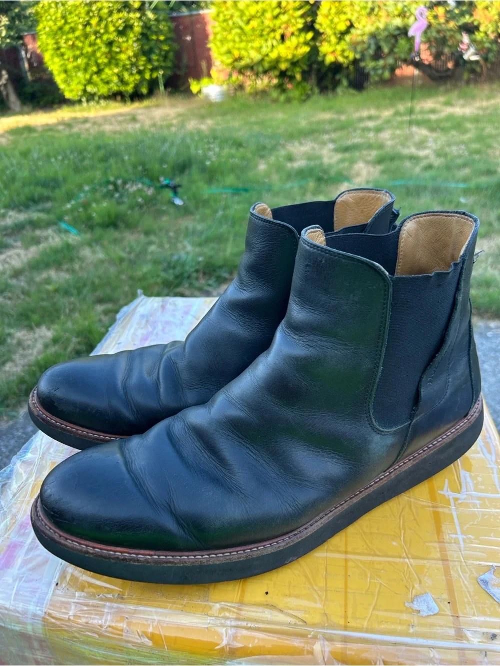 Vibram M2071-048 Men’s Black Leather Slip On Chelsea Boots Size 11